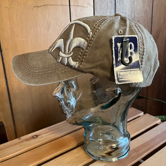 Matte Tan Khaki Fleur de Lis Cap - Picture 2 of 13